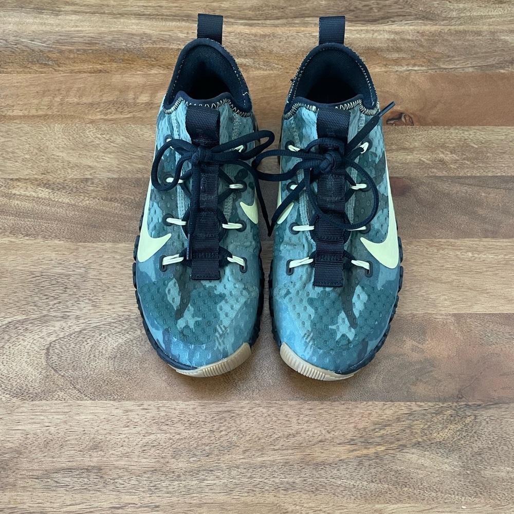 Nike Metcon Free 3 in Camo